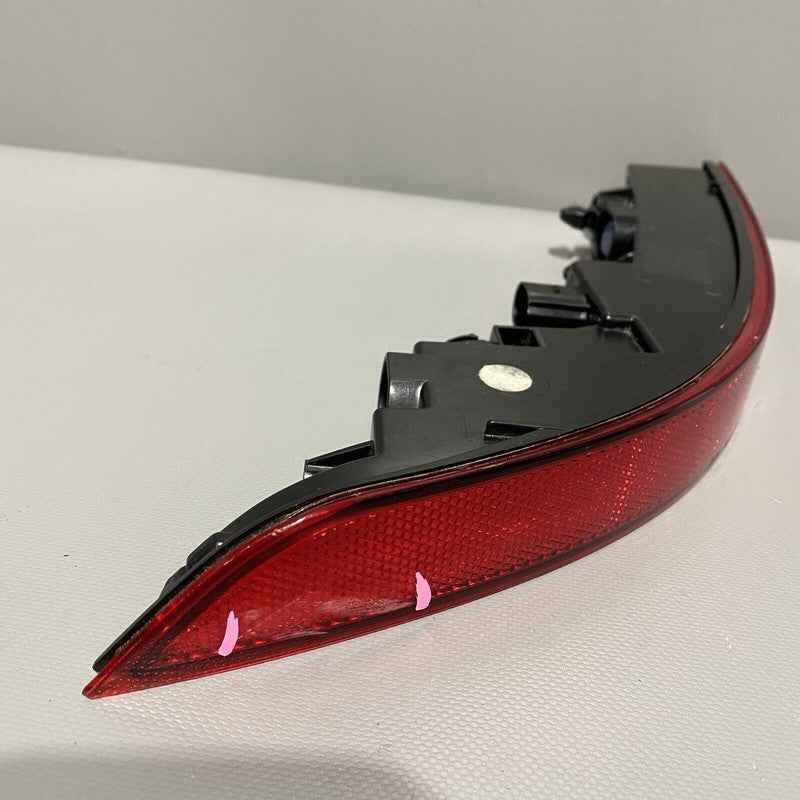PORSCHE CAYANNE REAR BUMPER LEFT DRIVER REFLECTOR 2015 2016 7P5945701B