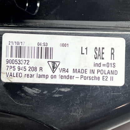 7P5945208R PORSCHE CAYENNE TAIL LIGHT RIGHT PASSENGER 2015 2016 2017 LED OEM 7P5945208R
