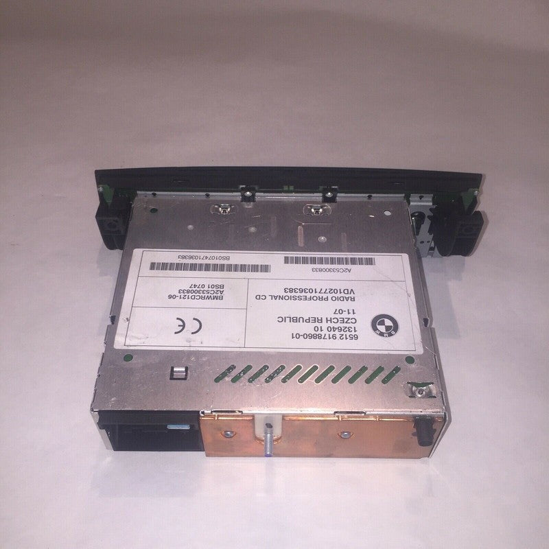 65129178860-01 BMW 128 135 RADIO PROFFESIONAL CD PLAYER 2007 2008 2009 OEM