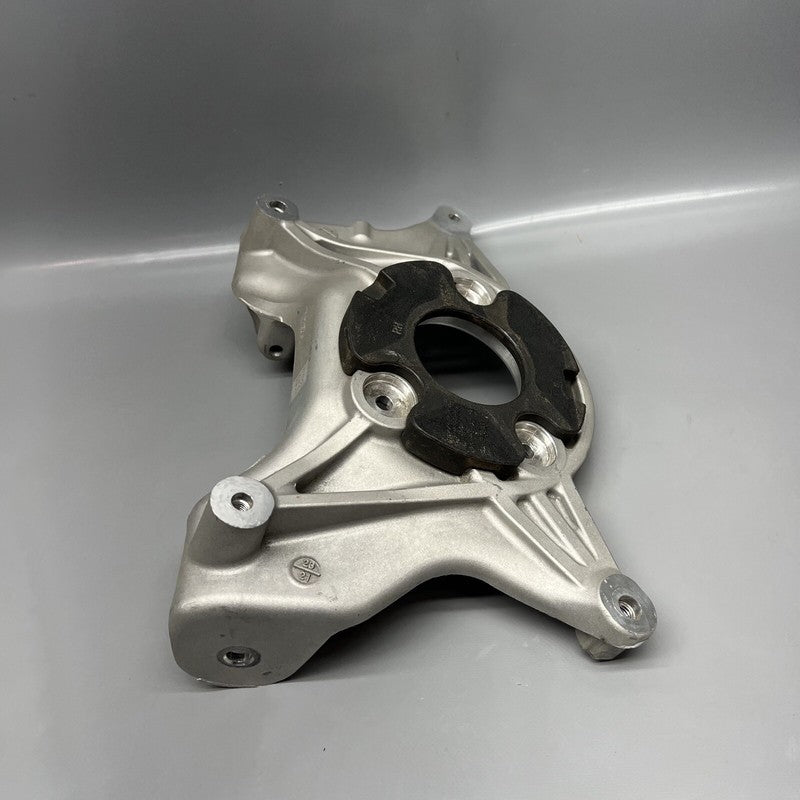 1044037-00-C TESLA MODEL 3 UPPER STRUT MOUNT BRACKET RIGHT FRONT 2017 18 19 20 21 22 2023 OEM