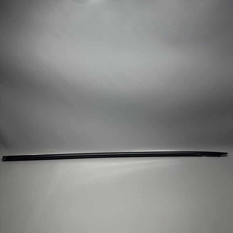 8W6853283D AUDI A5 DOOR WINDOW MOLDING S5 LEFT FRONT 2018 19 2020 2021 2022 OEM 8W6853283D