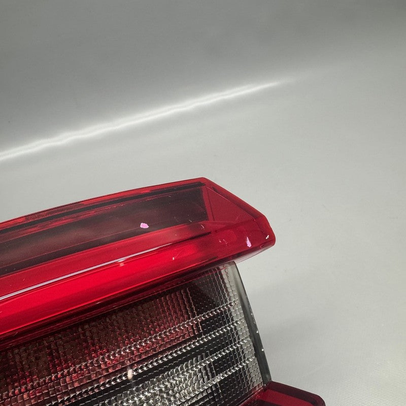 BMW X5 TAIL LIGHT LEFT DRIVER X5M 2018 2019 2020 2021 2022 2023 OEM 37