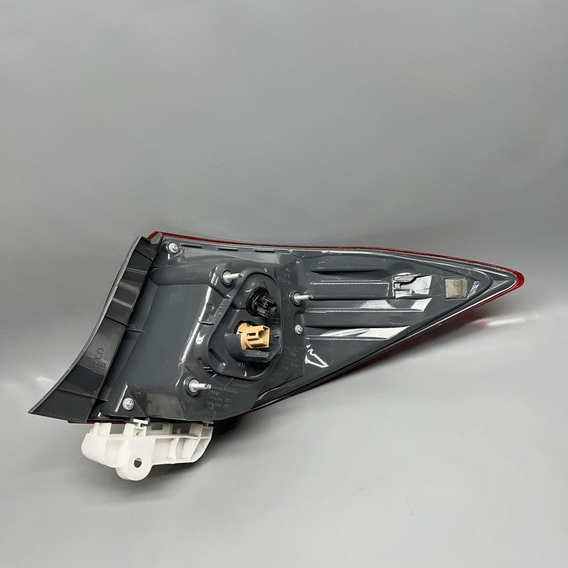 TOYOTA COROLLA TAIL LIGHT LEFT DRIVER 2017 2018 2019 LED OEM