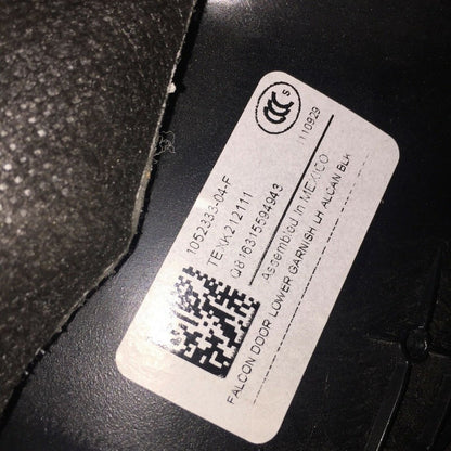 1052333-04-F TESLA MODEL X FALCON DOOR LOWER TRIM GARNISH LEFT REAR 2015 16 17 18 2019 OEM