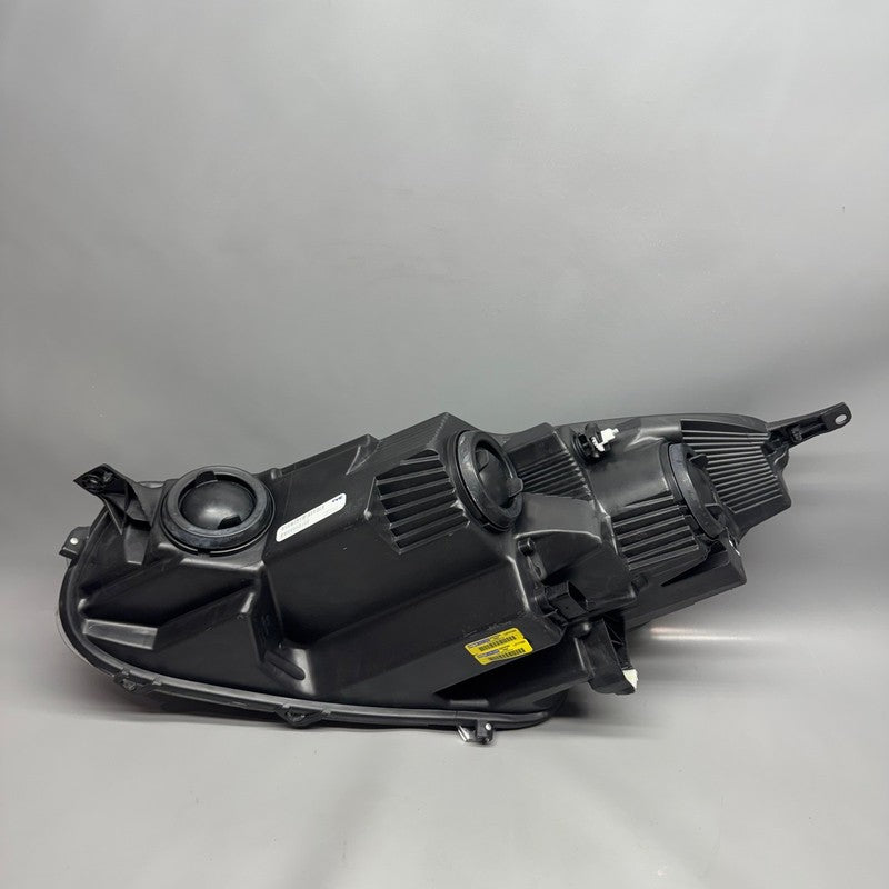 FORD ESCAPE HEADLIGHT RIGHT PASSENGER 2020 2021 2022 AFTERMARKET 84772