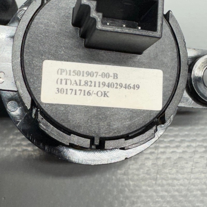 1501907-00-B TESLA MODEL 3 Y TRUNK GATE SWITCH 2020 2021 2022 2023 OEM 1501907-00-B 