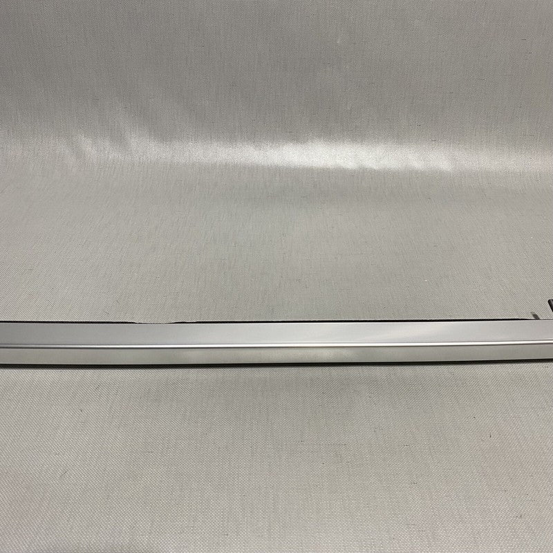 9Y0860043B PORSCHE CAYENNE ROOF RAIL LEFT 9Y0860043B 2019 2020 OEM