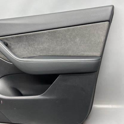 1497295-91-D TESLA MODEL Y DOO RPANEL RIGHT FRONT 2020 2021 2022 2023 OEM 1497295-91-D