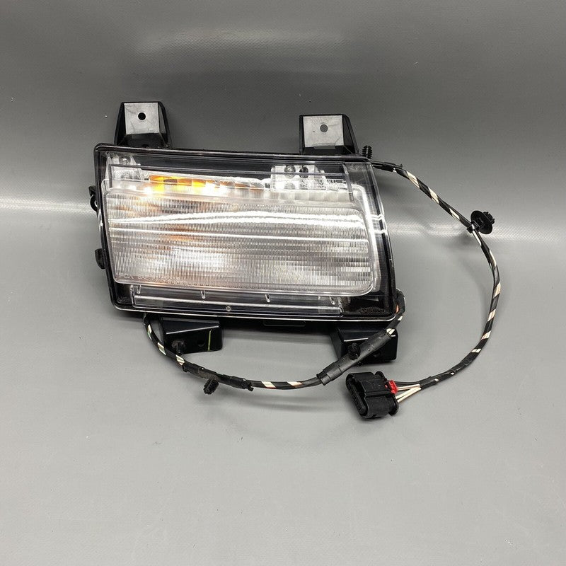 68307244AG JEEP WRANGLER TURN SIGNAL RIGHT PASSENGER 2018 19 20 21 22 2023 OEM 68307244AG