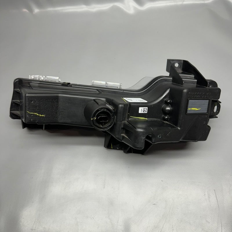 TESLA MODEL Y 3 FOG LIGHT RIGHT PASSENGER 2017 2018 2019 2020 2021 202