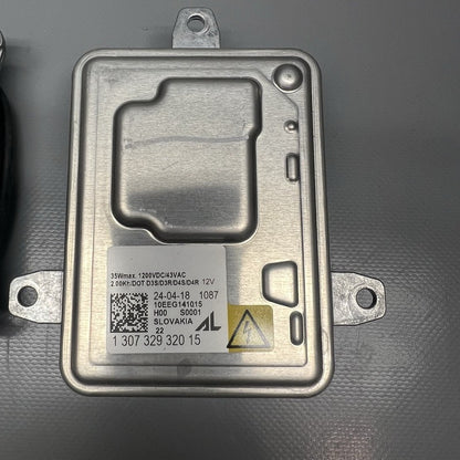 1470000151 CHRYSLER PACIFICA HEADLIGHT MODULE 2017 2018 2019 2020 OEM 1470000151