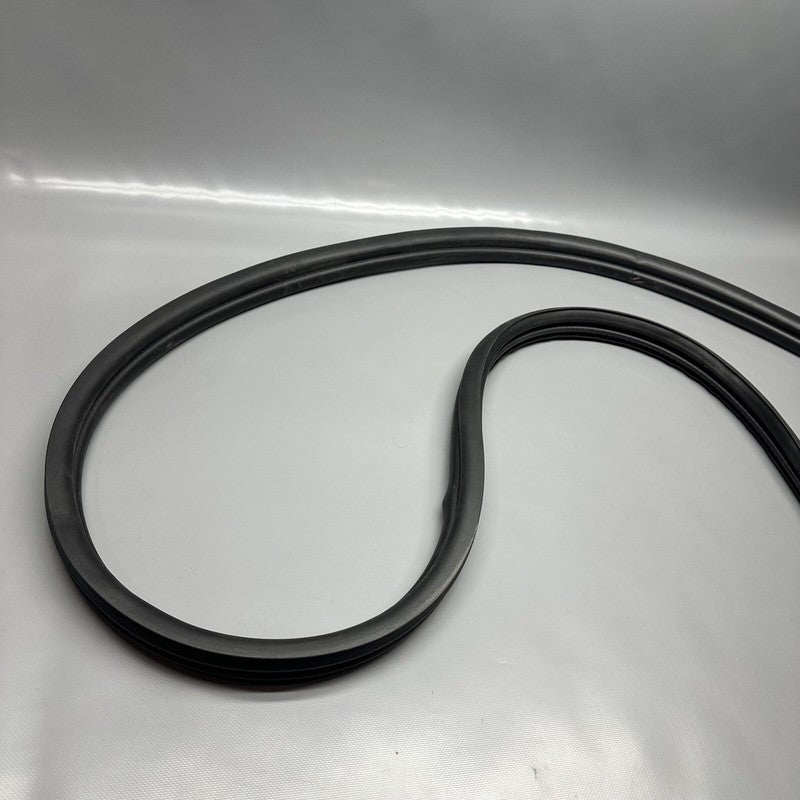 1090492-00-B TESLA MODEL 3 FRUNK HOOD SEAL 2017 18 2019 2020 2021 2022 2023 OEM 1090492-00-B