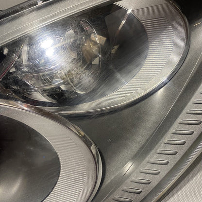 7P5941032M PORSCHE CAYENNE HEADLIGHT RIGHT PASSENGER XENON HID 2011 2012 2013 2014 OEM