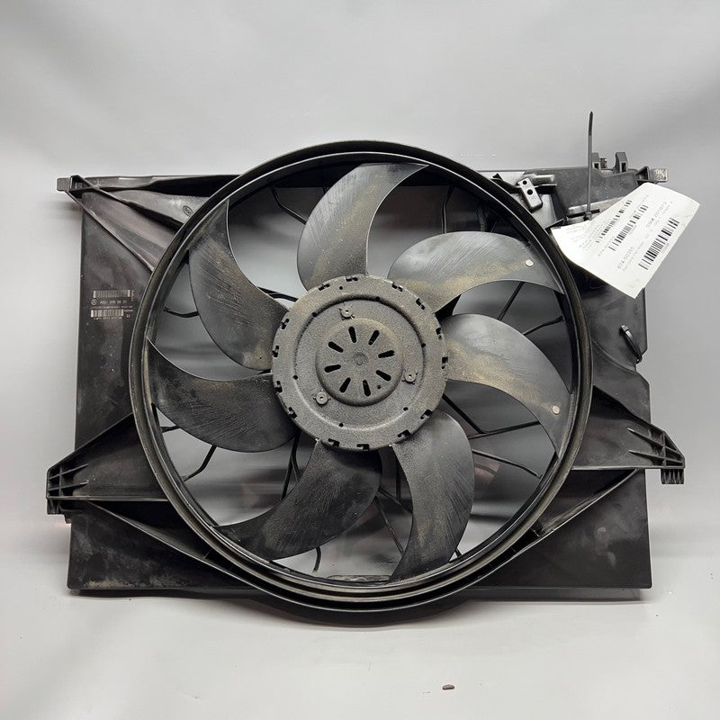 MERCEDES BENZ S550 RADIATOR COOLING FAN 2010 2011 2012 2013  OEM A2215