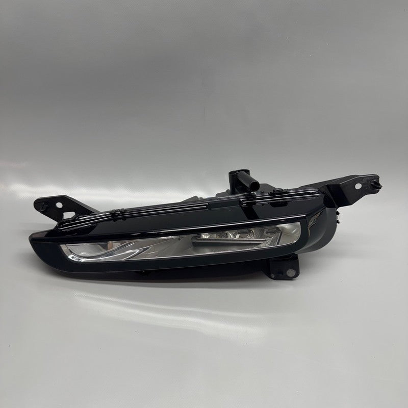 RANGE ROVER EVOQUE FOG LIGHT RIGHT PASSENGER 2016 2017 2018 2019 OEM