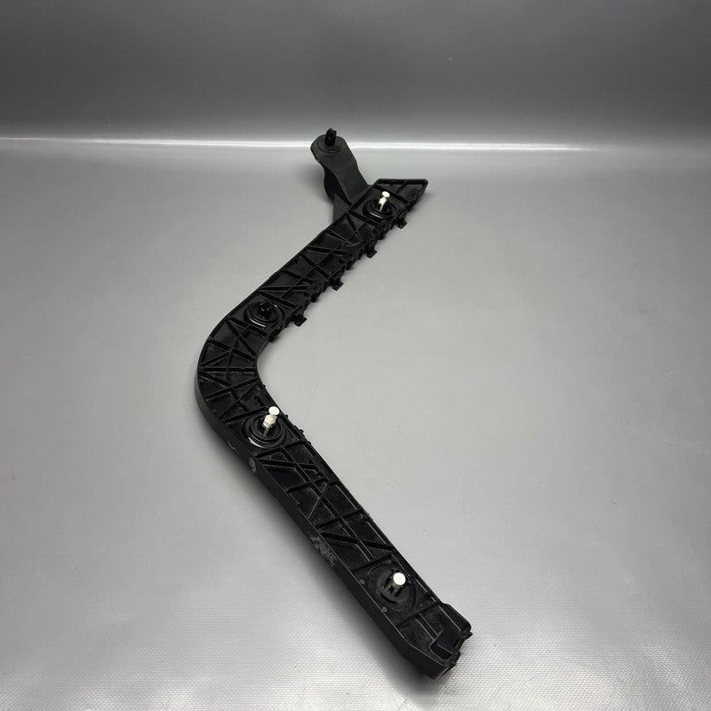 1494037-00-A TESLA MODEL Y BUMPER RETAINER BRACKET RIGHT 2020 2021 2022 2023 OEM 1494037-00-A