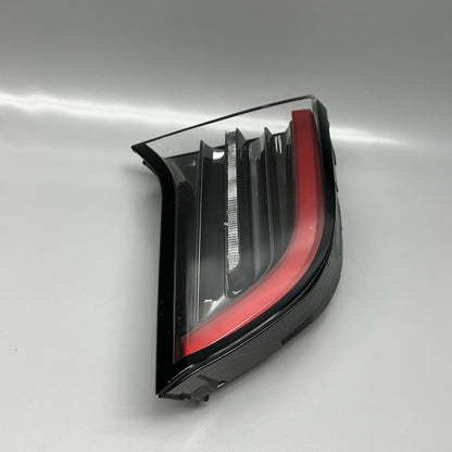 1502088-00-B TESLA MODEL 3 Y TAIL LIGHT INNER LEFT 2017 2018 2019 2020 2021 2022 2023 2024 