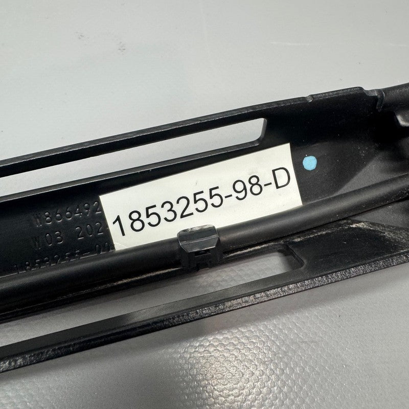 TESLA CYBERTRUCK WINDSHIELD WIPER 2024 2025 OEM 1853255-98-D
