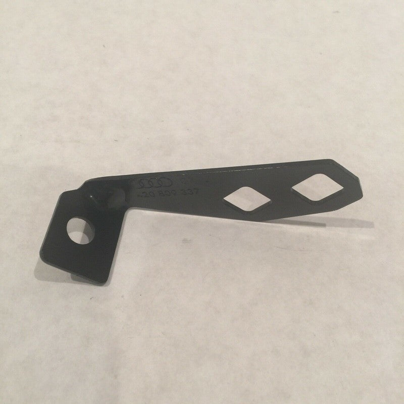 420809337 AUDI R8 QUARTER PANAL LEFT LOCK PILLER REINFORCEMENT 2008 2009 2010 11 2012 OEM