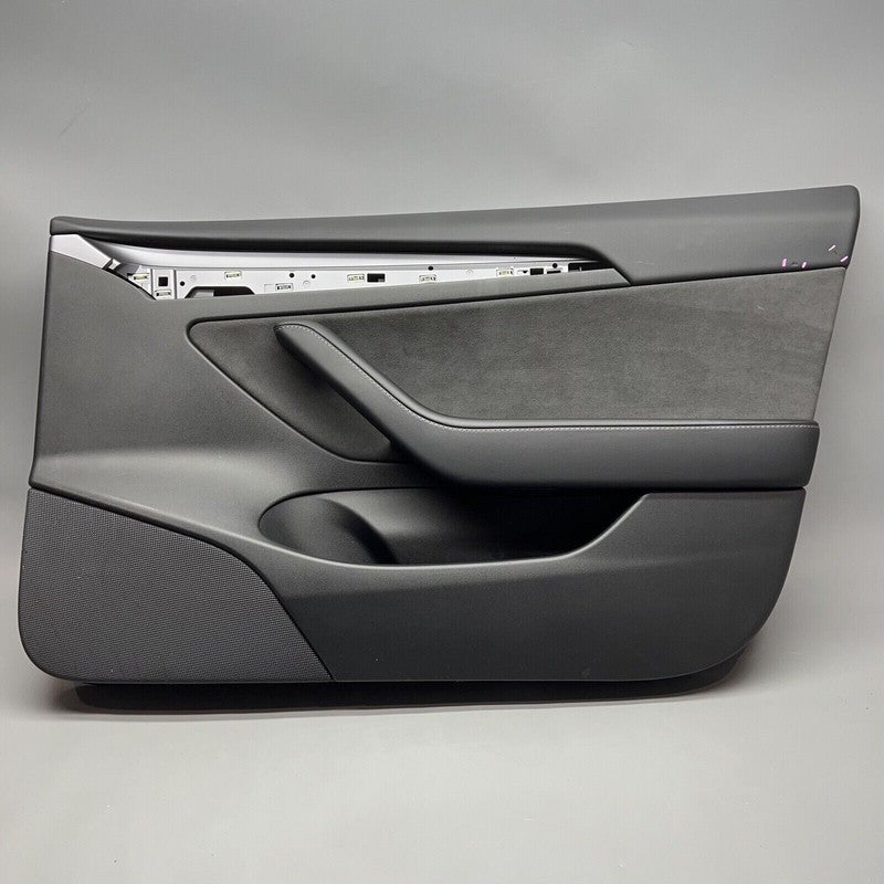 1588127-91-D TESLA MODEL 3 DOOR PANEL RIGHT FRONT 2021 2022 2023 OEM 1588127-91-D