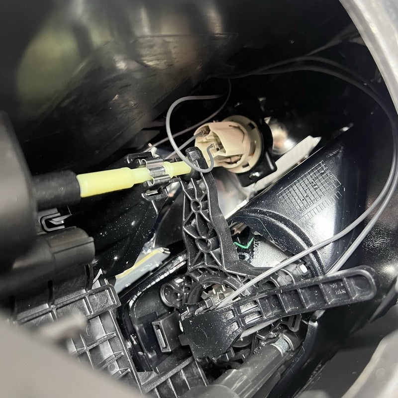 A1668209659 MERCEDES BENZ GLS 350 HEADLIGHT RIGHT PASSENGER 2016 2017 2018 2019 HALOGEN OEM