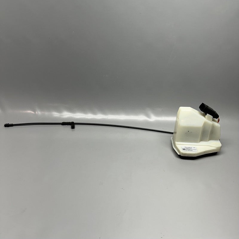 1084917-00-D TESLA MODEL X DOOR LATCH RIGHT FRONT 2016 2017 2018 2019 2020 OEM 1084917-00-D