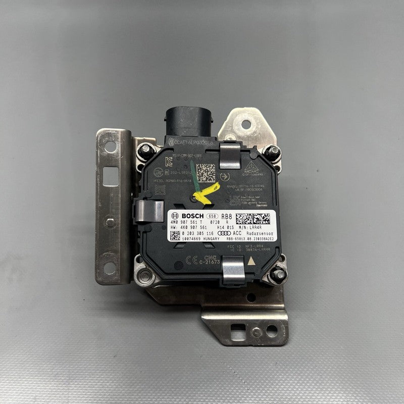 4M0907561T AUDI Q7 Q8 ADAPTIVE CRUISE RADAR SENSOR 2019 2020 OEM 4M0907561T