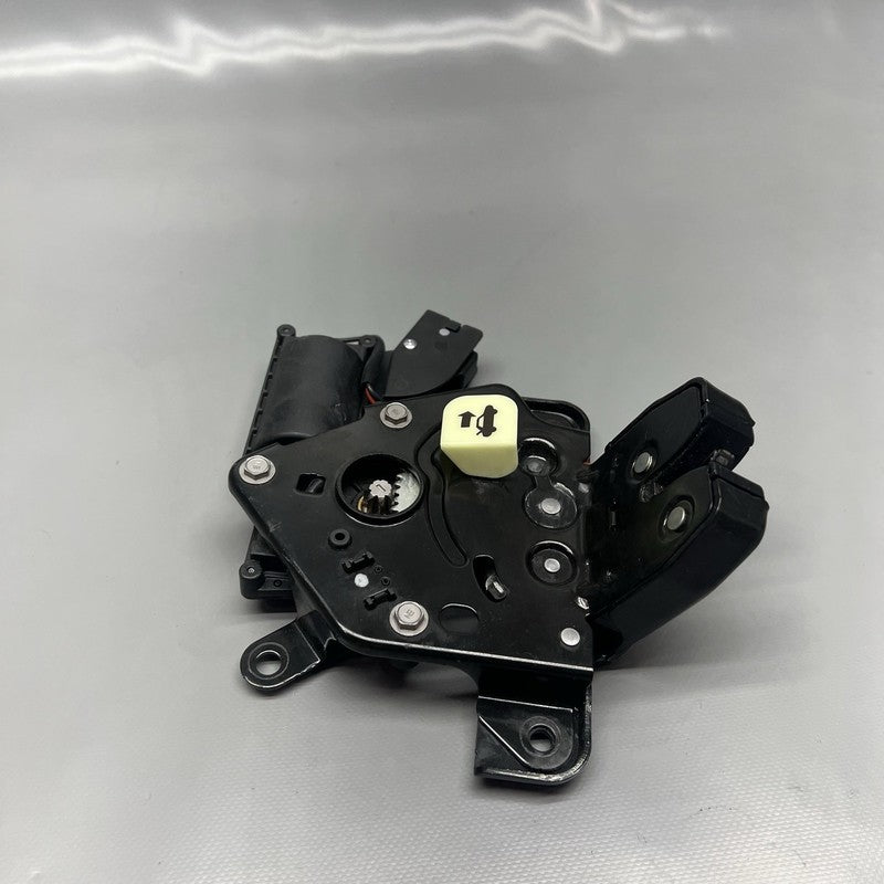 1500604-00-B TESLA MODEL 3 Y LIFTGATE CINCH LATCH 2018 2019 2020 2021 2022 2023 OEM 