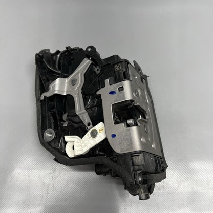 9492091 BMW X4 DOOR LOCK LATCH LEFT FRONT 2019 2020 2021 2022 2023 OEM 9492091