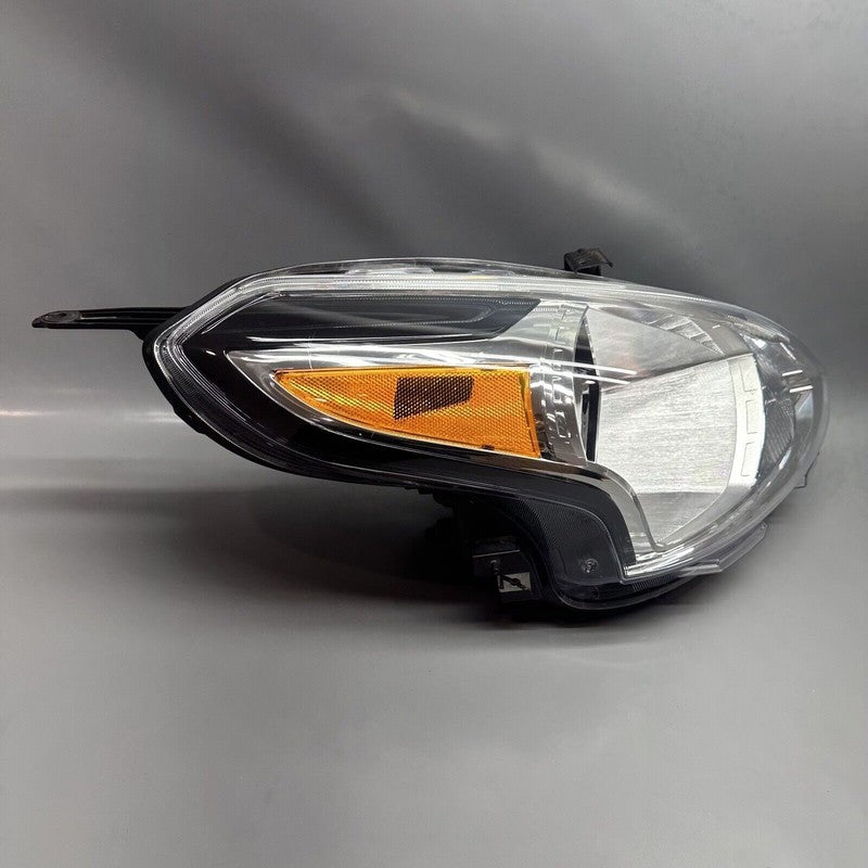 NISSAN VERSA HEADLIGHT RIGHT PASSENGER HALOGEN 2015 2016 17 18 2019 26