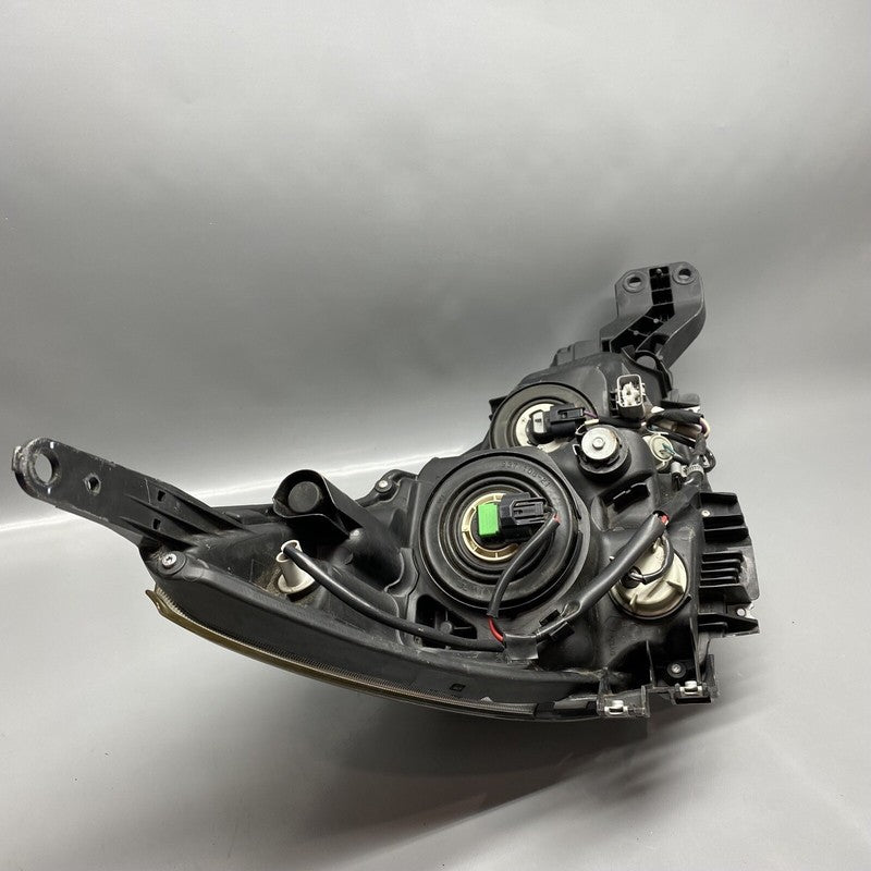 SUBARU LEGACY OUTBACK HEADLIGHT LEFT DRIVER 2015 2016 2017 LED OEM