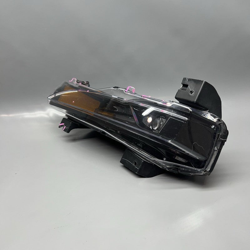 1563710-00-B TESLA MODEL S PLAID FOG LIGHT LEFT DRIVER 2021 2022 2023 2024 OEM 3 PIN 