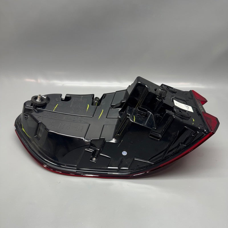 BMW X5 TAIL LIGHT RIGHT PASSENGER 2019 2020 2021 2022 2023 LED OEM H37