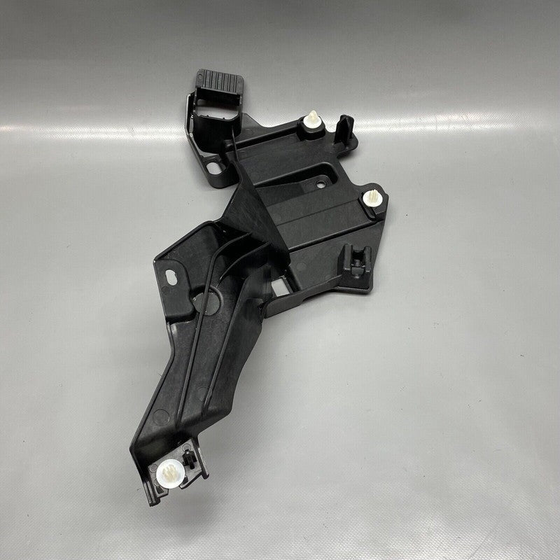 1516195-00-B TESLA MODEL Y C-PILLAR BRACKET LEFT 2020 2021 2022 2023 OEM 1516195-00-B