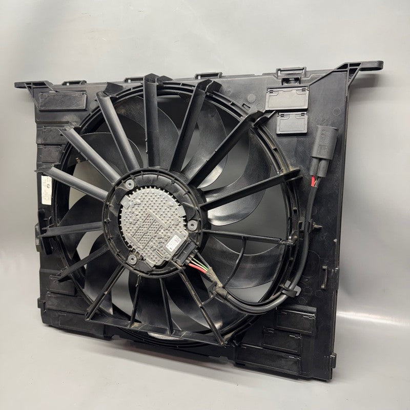 BMW 530 RADIATOR FAN 540 2016 2017 2018 2019 2020 OEM 8619626