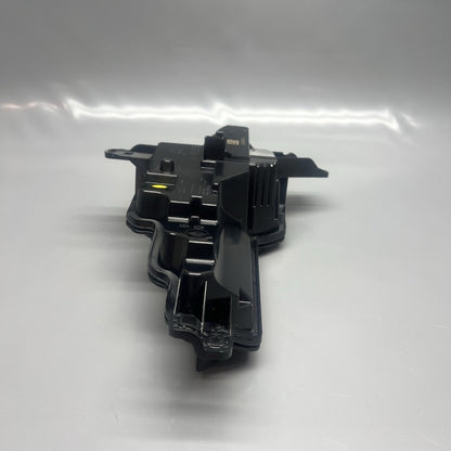 1979444-10-D TESLA MODEL Y JUNIPER REAR VALANCE TAIL LIGHT REFLECTOR LEFT DRIVER 2025 OEM 