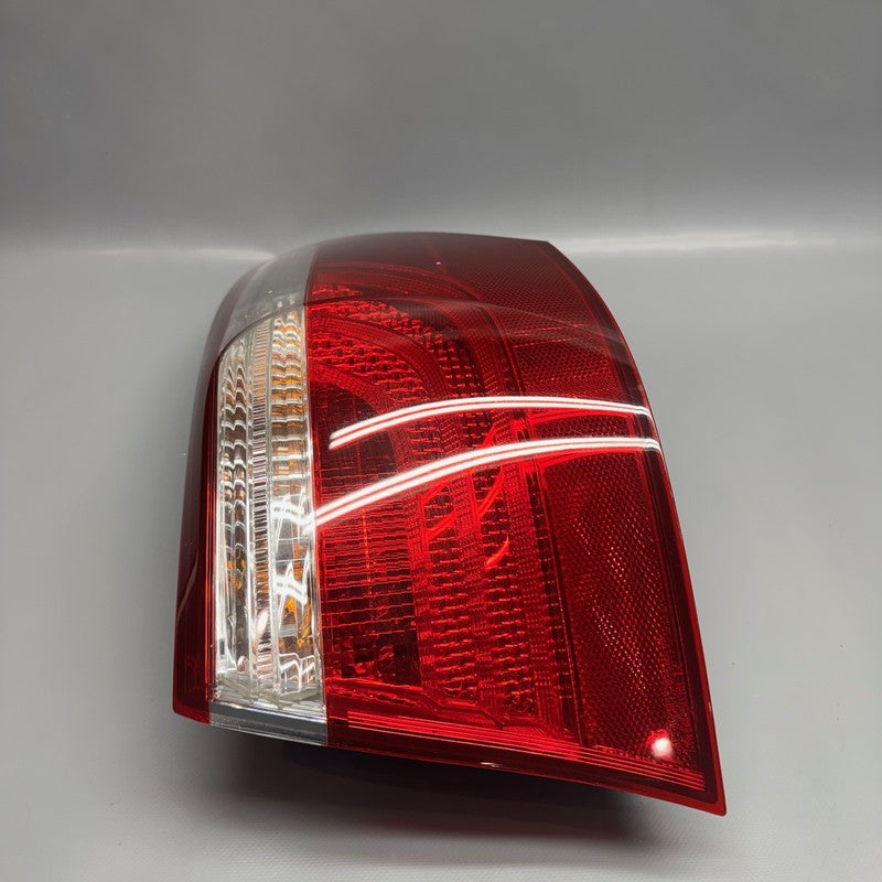 LEXUS LS600H TAIL LIGHT RIGHT PASSENGER 2007 2008 2009 OEM