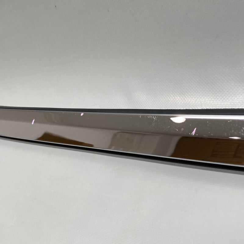 1032175-00-C TESLA MODEL X DOOR WINDOW MOLDING RIGHT FRONT 2016 17 18 19 2020 1032175-00-C