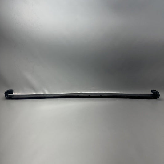 1072080-00-B TESLA MODEL X DOOR SEAL BRACKET RIGHT REAR 2016 2017 18 19 2020 OEM 1072080-00-B