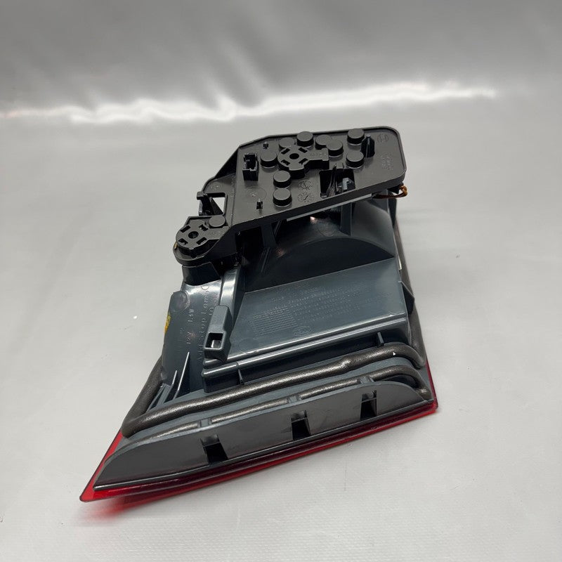 BMW 528 TAIL LIGHT RIGHT PASSENGER 2014 2015 2016 535 550 OEM