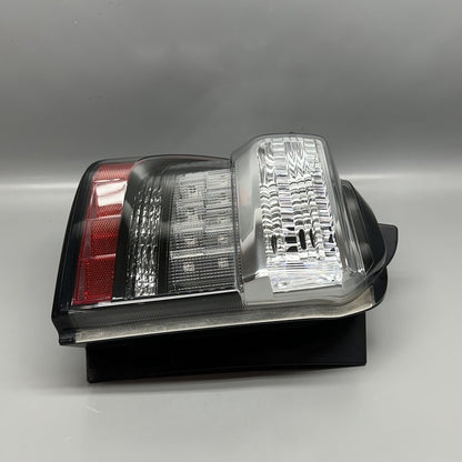 4 RUNNER TOYOTA 4 RUNNER TAIL LIGHT LEFT DRIVER 2014 2015 2016 17 2018 2019 2020 LED OEM 