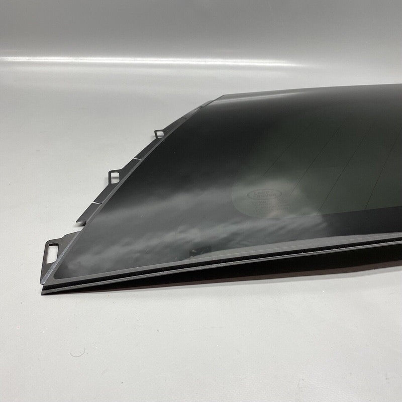 LR099661 LAND ROVER DISCOVERY QUARTER GLASS RIGHT REAR LR099661 2017 18 19 2020 2021 OEM