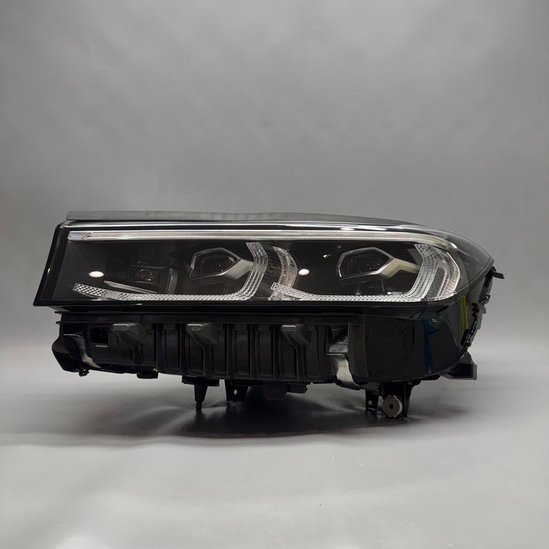 BMW 740 750 HEADLIGHT LEFT DRIVER 2020 2021 2022 LED OEM 9447621