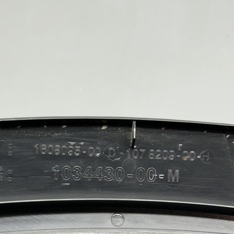 1608095-00-D TESLA MODEL X FENDER GARNISH RIGHT FRONT 2016 2017 2018 2019 2020 1608095-00-D