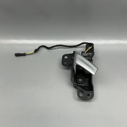 1047629-00-A TESLA MODEL X DOOR OPENER INTERIOR RELEASE LEFT FRONT 2015 2016 2017 2018 OEM