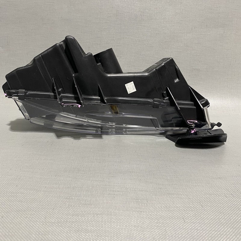 TESLA MODEL 3 FOG LIGHT LEFT DRIVER SIDE 1077389-00-F 2020 2021 LED OE