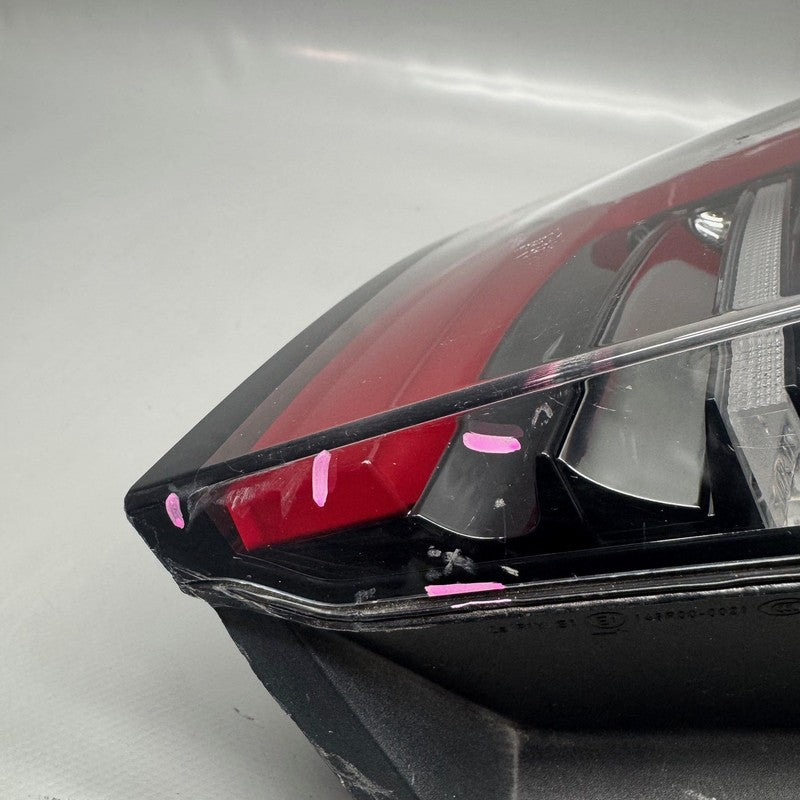 TESLA MODEL Y TAIL LIGHT LEFT DRIVER 2020 2021 2022 2023 2024 2025 OEM