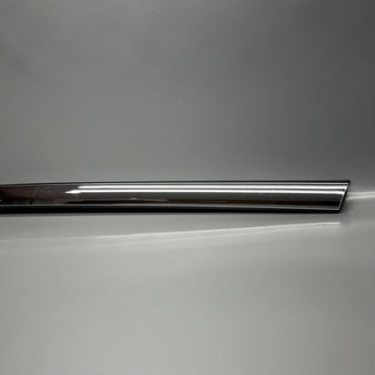 1095789-00-C TESLA MODEL S DOOR WINDOW MOLDING LEFT REAR 2016 2017 2018 2019 OEM 1095789-00-C