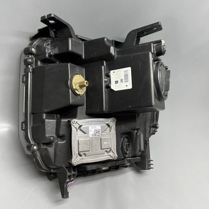 84016911 GMC SIERRA HEADLIGHT RIGHT PASSENGER 2016 2017 2018 2019 XENON OEM 84016911