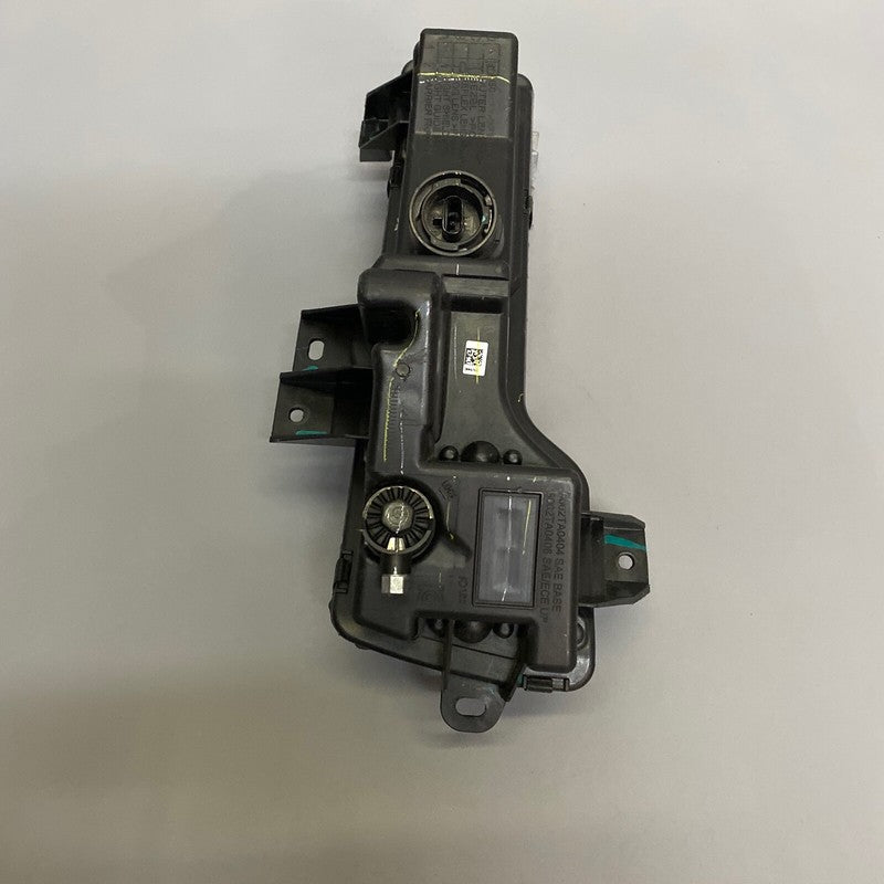 1077392-00-C TESLA MODEL 3 FOG LIGHT RIGHT PASSENGER 2017 2018 2019 OEM